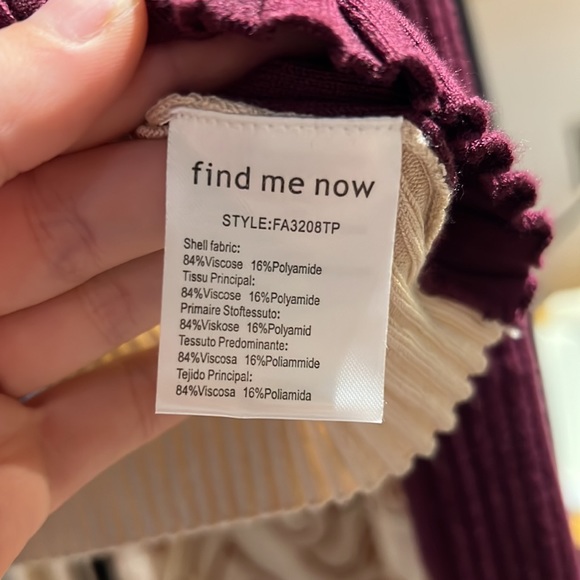 NWOT Color Block Cropped Long Sleeve - Find Me Now - Picture 6 of 6